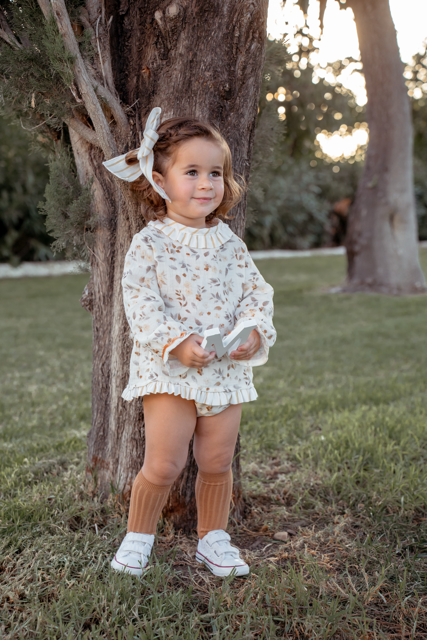 JESUSITO NIÑA ANDRÓMEDA