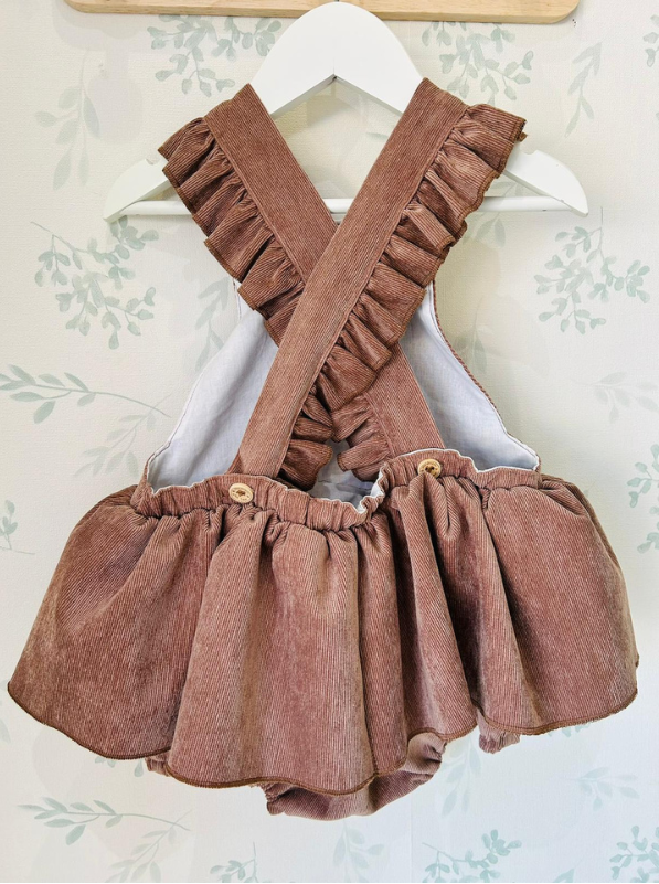 RANITA BAILARINA CISNE